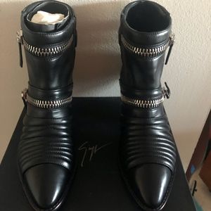 Giuseppe Zanotti